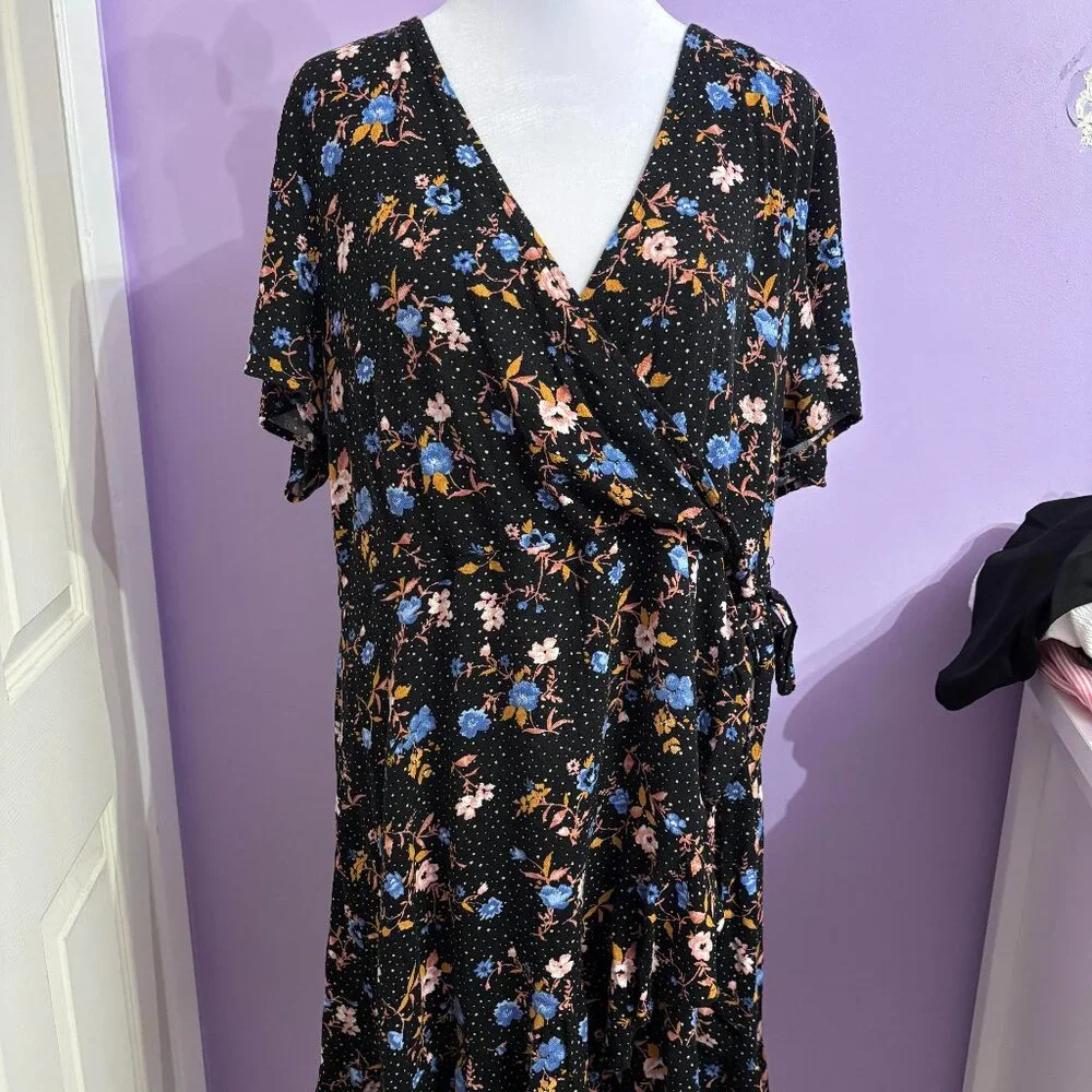 Xhilaration Floral Wrap Midi Dress - Picture 1 of 3